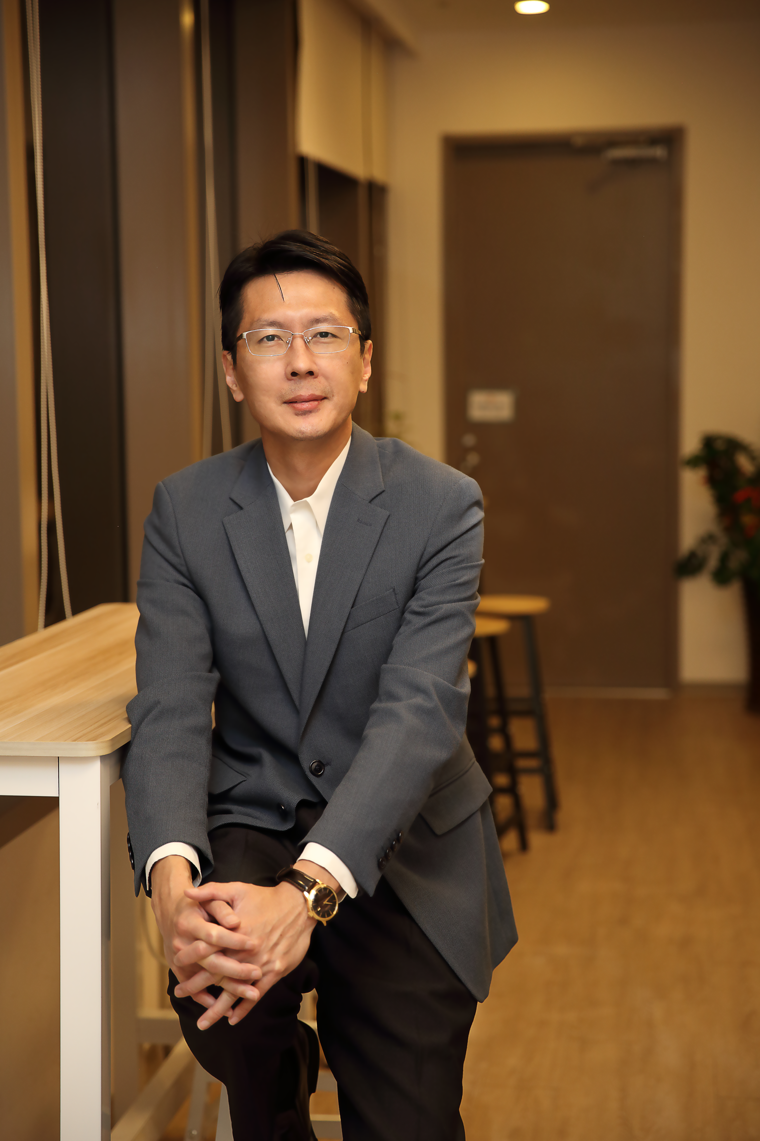 吳育宏 威煦軟體